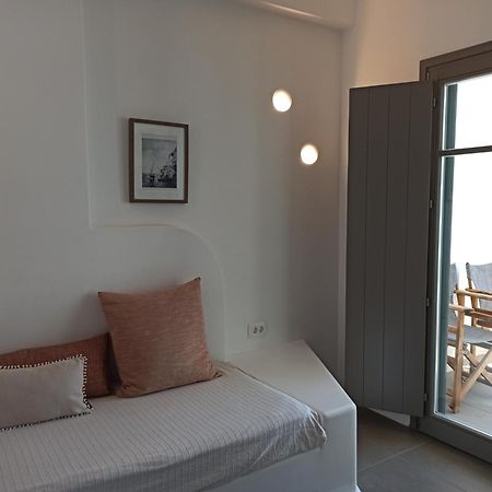 Amphitrite Suites Santorini Vóthon 外观 照片