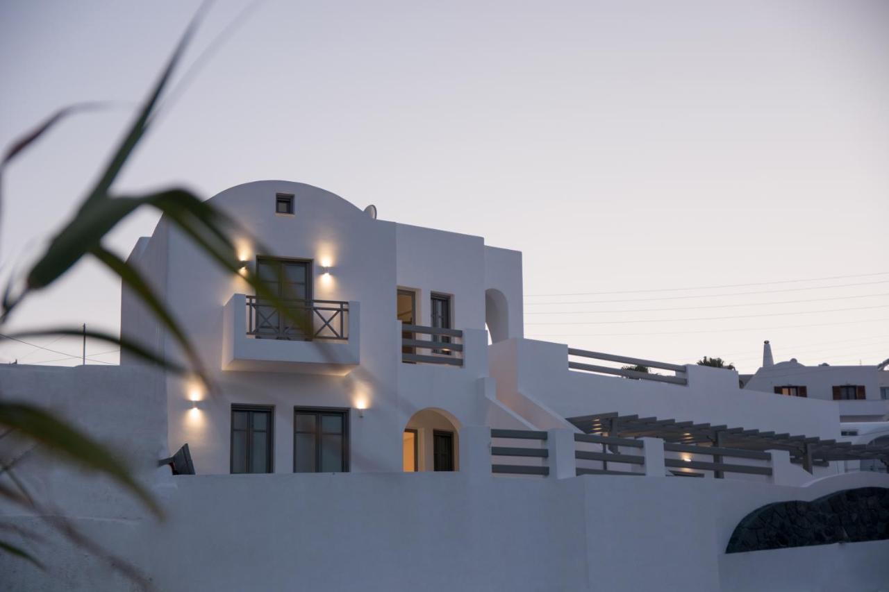Amphitrite Suites Santorini Vóthon 外观 照片